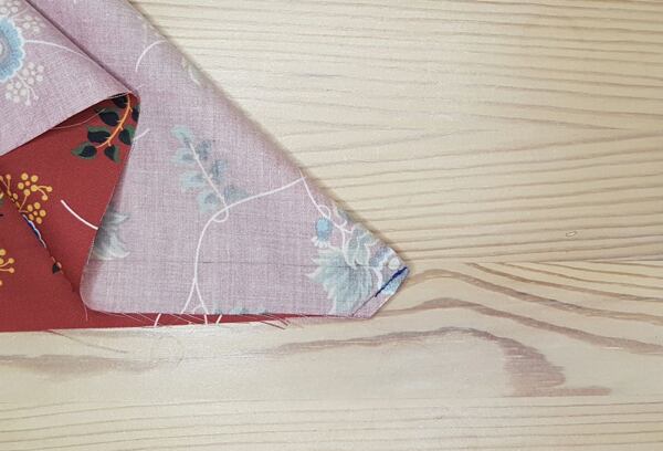 How to make a silk scarf