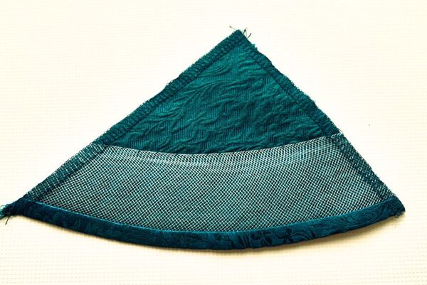 how to finish a curved hem with crinoline tape