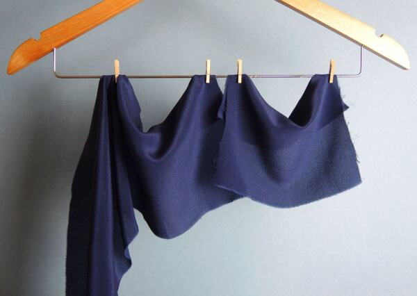 How to wash silk crêpe de Chine