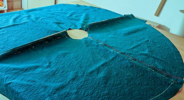 How to make a circle skirt — pinning the panels together