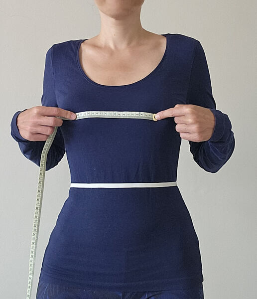 taking body measurements