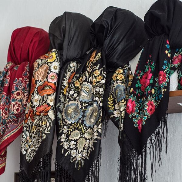 Embroidered scarves worn with Chod kroj