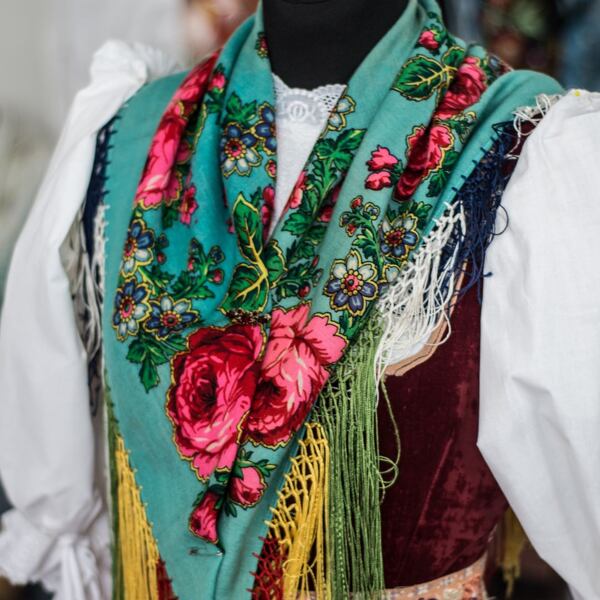 Embroidered scarves worn with Chod kroj