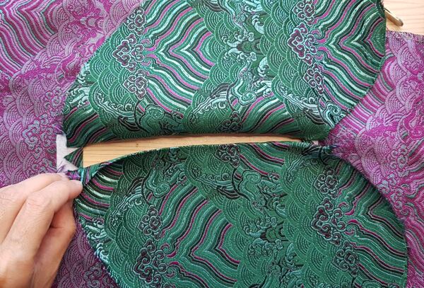 how to make a bomber jacket pocket