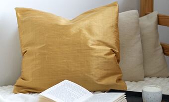 How to make a throw pillow