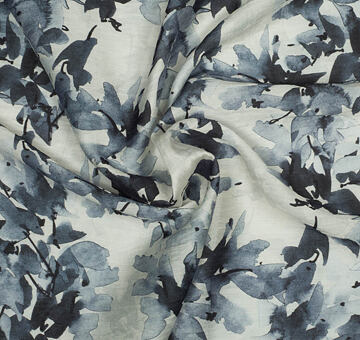 Lightweight poplin dress fabric, lyocell blend with blue floral print