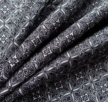 Noble brocade, white and black