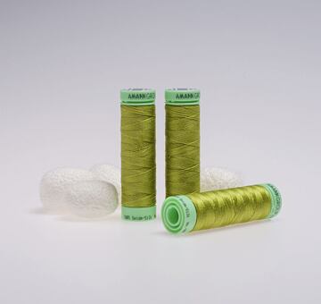 Silk thread, 50m, light green 1146