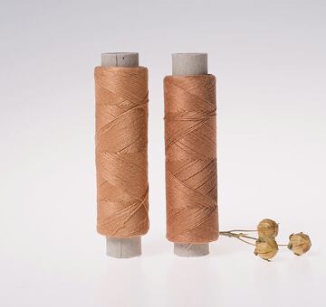 Fine linen thread, 20x3, 100m, light brown