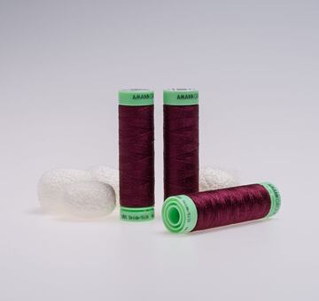 Silk thread, 50m, burgundy 112