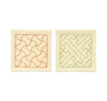 Sashiko starter kit 10 x 10 cm BUNDOU-TSUNAGI a SAYAGATA, ecru