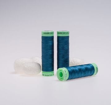 Silk thread, 50m, navy blue 761