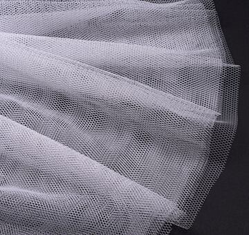 Vintage tulle, white, seconds