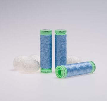 Silk thread, 50m, light blue 272