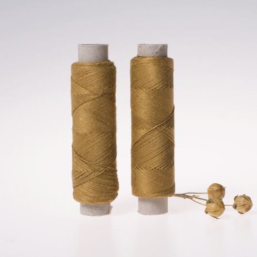 Fine linen thread, 20x3, 100m, bronze