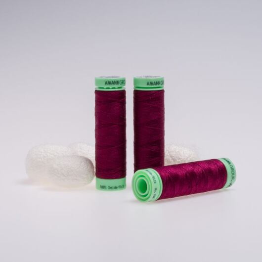 Silk thread, 50m, burgundy