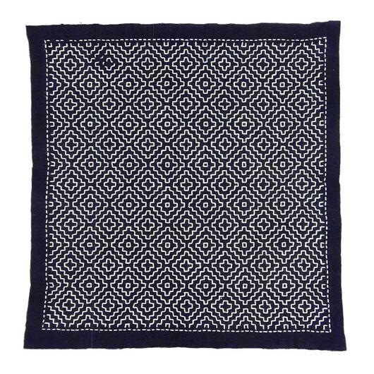 Hitomezashi sashiko kit 34 x 34 cm, persimmon flower pattern in white on blue