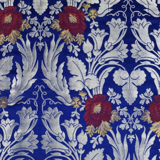 Traditional brocade costume fabric for Czech kroj from mulberry silk © Sartor Bohemia