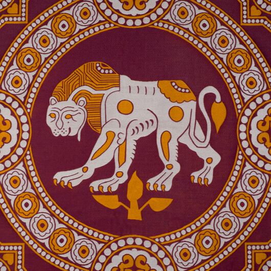 Violet damask fabric for medieval clothing from silk wool © Sartor Bohemia