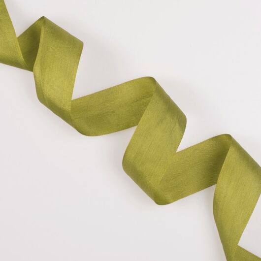 Silk ribbon 2 cm, light green