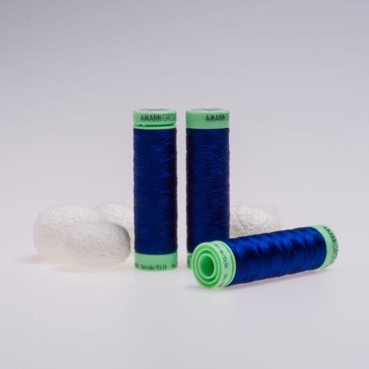 Silk thread, 50m, royal blue
