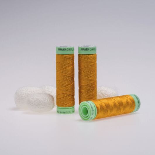 Silk thread, 50m, saffron