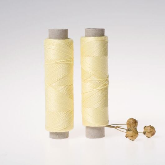 Fine linen thread, 20x3, 100m, pale yellow