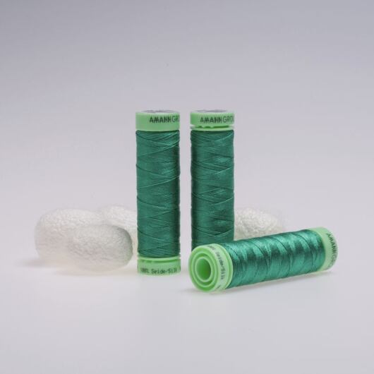 Silk thread, 50m, green